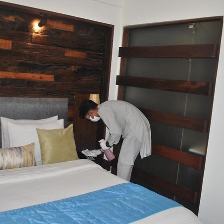 Virohaa Hotel Nuova Delhi Esterno foto