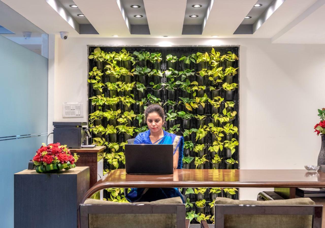 Virohaa Hotel Nuova Delhi Esterno foto