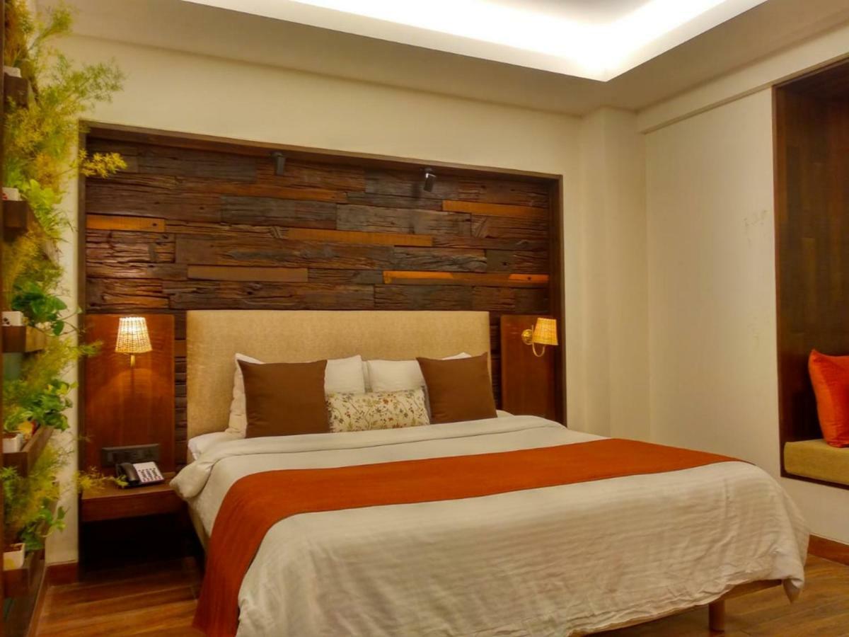 Virohaa Hotel Nuova Delhi Esterno foto